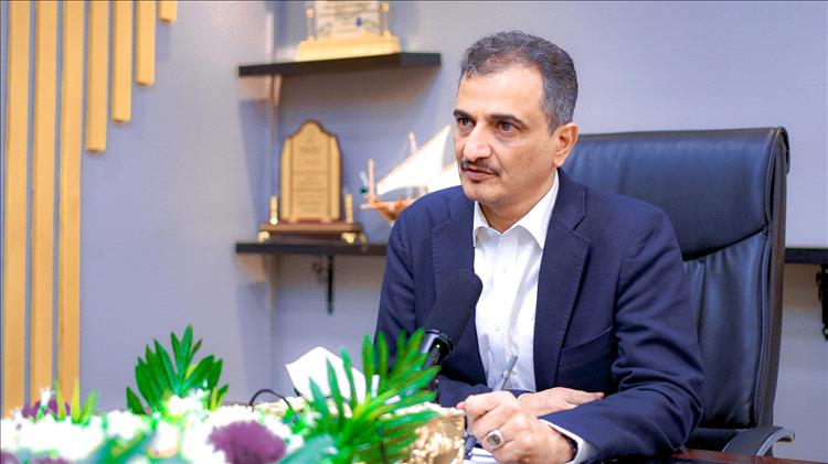 عاجل.. محافظ عدن يدعم مؤسسة المياه بكمية اسعافية من الوقود لتشغيل آبار المياه