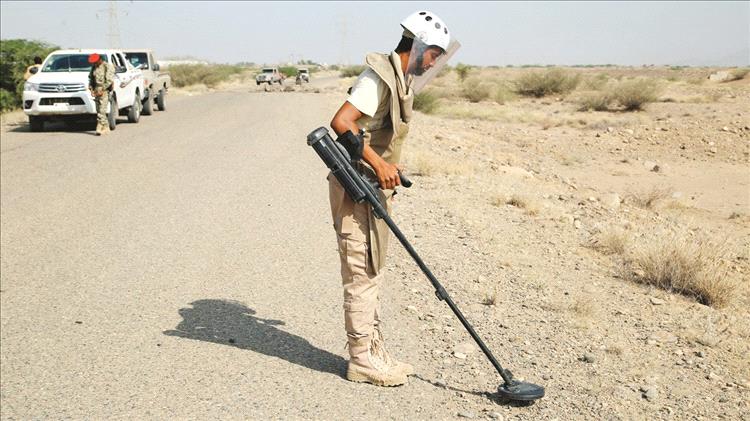 مسام يعلن نزع أكثر من ألف لغم وذخيرة غير منفجرة خلال أسبوع في اليمن
