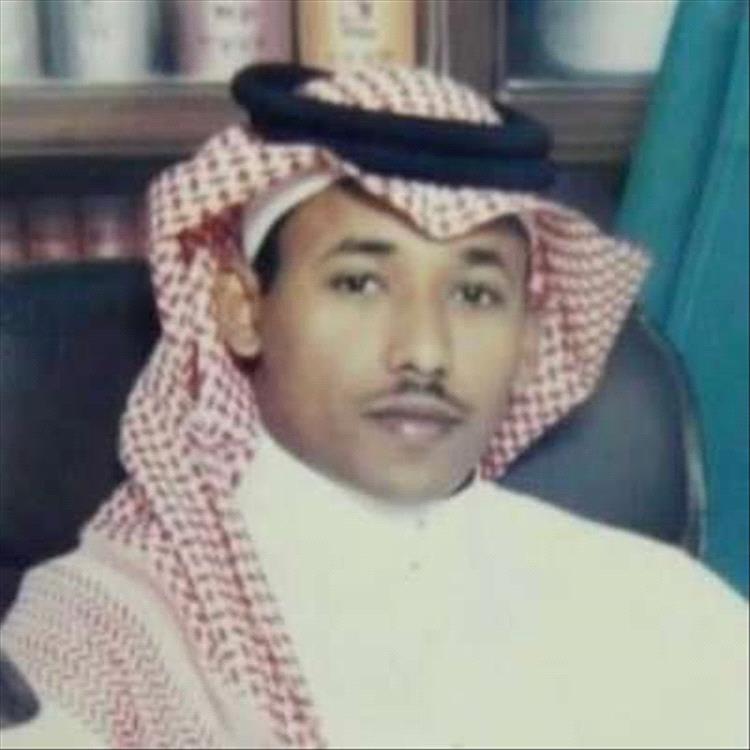 سياسي سعودي يرد على مزاعم نهب الرواتب ويهاجم رئيس قناة الهوية