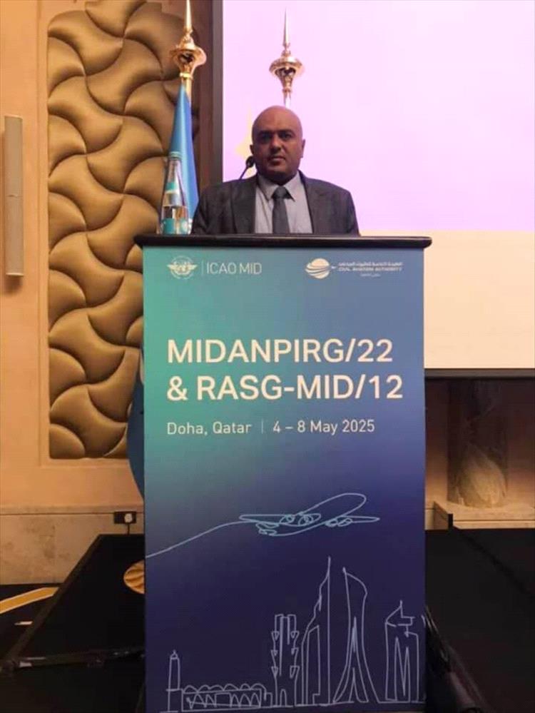 مدير عام الملاحة الجوية في هيئة الطيران المدني د. يونس الخضر يهنئ المراقبين الجويين بيومهم العالمي