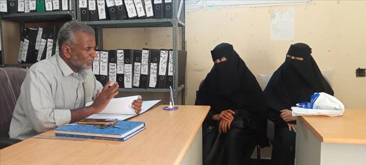 مؤسسة ثمار الخير تزور مكتب الشؤون الاجتماعية والعمل بخنفر