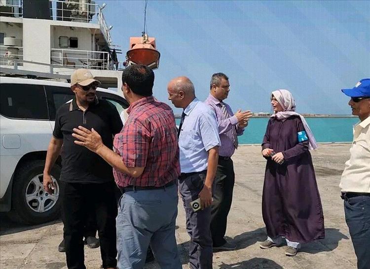 وفد من اليونيسف يزور ميناء المخا لبحث إدراجه ضمن الموانئ المعتمدة لنقل المساعدات الإنسانية