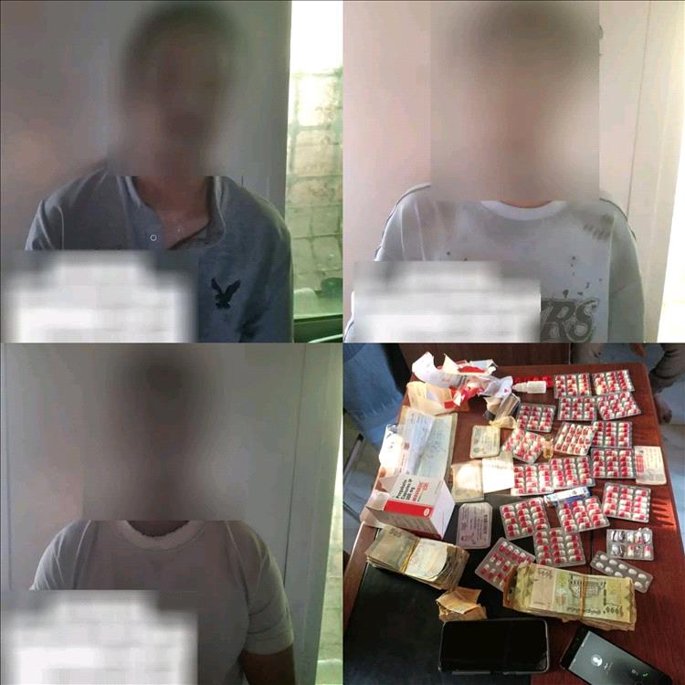 شرطة بئر فضل تضبط شخصين وبحوزتهما حبوب مخدرة معدة للترويج