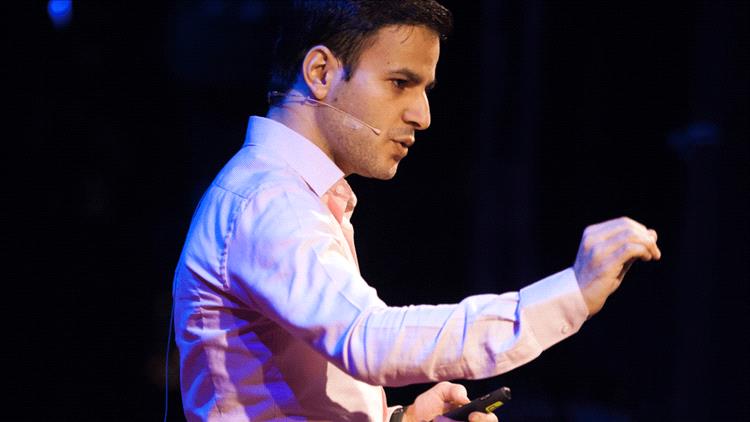 هاشم الغيلي: سيرة رائد علمي من جبال حجة إلى العالمية