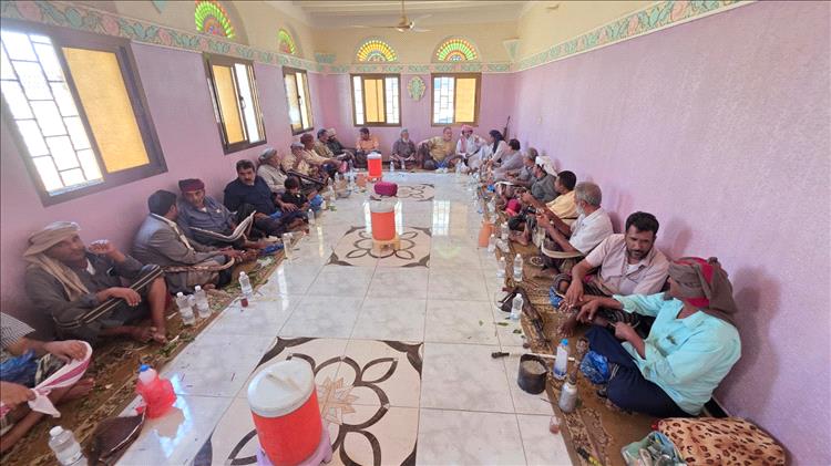 لقاء قبلي بشبوة لقبيلة آل ذييب الحميرية للاصطفاف الوطني خلف السلطة المحلية لتوحيد الجهود خدمةً للمحافظة