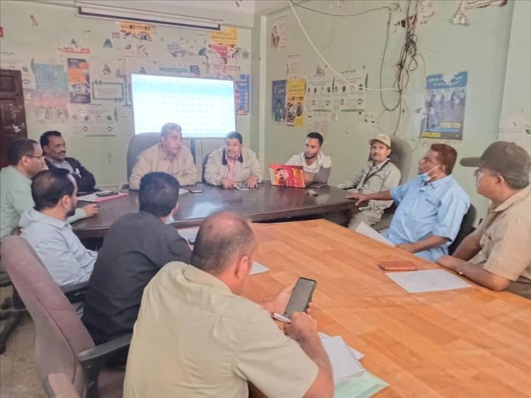 مكتب الصحة بالضالع يناقش التحضيرات النهائية لتنفيذ المرحلة الرابعة من النشاط الإيصالي التكاملي