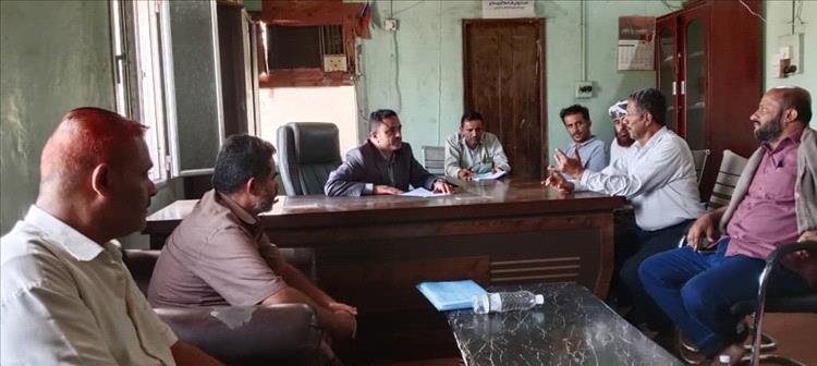 مدير عام ردفان يؤكد على تكثيف التوعية المجتمعية لمكافحة الكوليرا والنظافة العامة