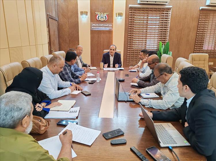 وزير الصحة يرأس اجتماع لجنة استراتيجية الرعاية الصحية المجتمعية ويؤكد على تطوير الشبكة المجتمعية وتحسين مؤشرات الأداء الصحي