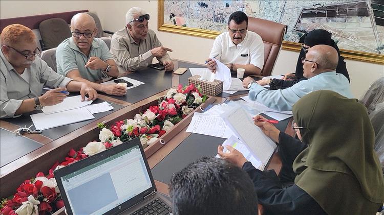 مدير عام المنصورة يناقش مصفوفة مشاريع البرنامج الإستثماري للعام القادم