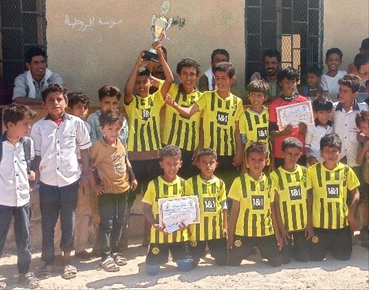 الوحدة يتوّج بطلاً لدوري مدرسة الرعد بمودية بعد فوزه المثير على الجزيرة