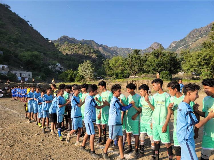 تدشين بطولة الشهيدة إفتهان المشهري للناشئين تحت سن 18 عامًا لكرة القدم بمديرية جبل حبشي