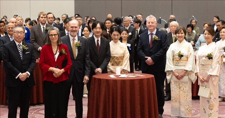 اليمن يشارك في احتفالية توزيع جوائز الكوكب الأزرق الدولية للبيئة والمناخ