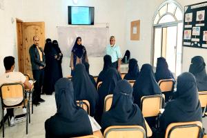 معهد الشحر العالي للعلوم الصحية يستقبل وفد وزارة الصحة لبحث الخطط التعليمية في تأهيل كوادرها
