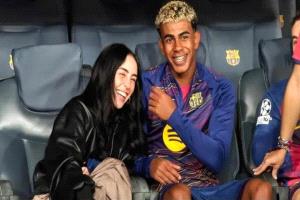 قبل الكلاسيكو: "نيكي نيكول تكشف حقيقة الحمل الأول من صديقها نجم برشلونة"