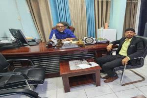 نائب رئيس جامعة حضرموت يلتقي رئيس نقابة المهندسين بمحافظة حضرموت