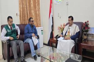 مأرب تبحث مع مؤسسة يماني تنفيذ مشروع لتحسين خدمات المياه بهيئة مستشفى مأرب