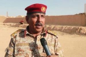 مصدر :  اللواء محمد عمر اليميني يصل إلى عدن برفقة الرئيس العليمي
