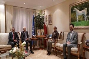 نائب وزير الخارجية وشؤون المغتربين يلتقي برئيسة وفد دولة قطر الشقيقة