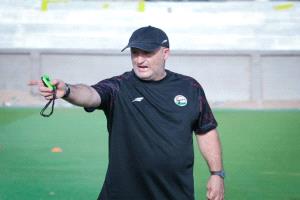 مدرب منتخبنا الوطني: حظوظنا قائمة للتأهل إلى كأس آسيا