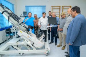 "أينما حطت أرجلنا سوف نبني"... طارق صالح يترجم الأقوال إلى منجزات تنموية في المخا