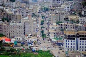 وفاة طفل في مطعم اللواء الأخضر بمنطقة السحول بمحافظة إب.. ومطالب بالتحقيق في الحادثة