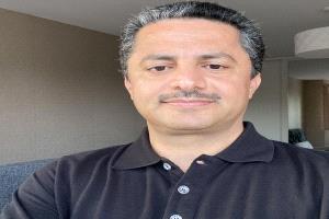 علي البخيتي يحذر من تصاعد الخطاب المناطقي والمذهبي: “لا تخدموا معتوه صعدة بمنشوراتكم الغبية”