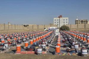 مؤسسة البادية توزع 250 حقيبة إيوائية للأسر النازحة في مأرب بدعم من وقف الديانة التركي