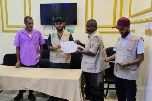 مؤسسة شباب أبين تختتم دورة تدريب المدربين في الإرشاد الزراعي
