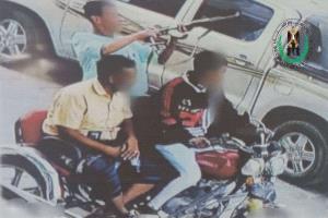 قوات الحزام الأمني بعدن تلقي القبض على متورطين في حادثة إطلاق نار بالمنصورة
