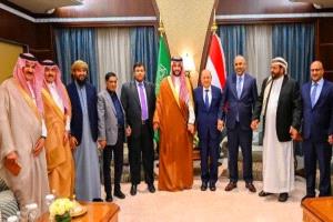 قرارات مرتقبة تعيد ترتيب المشهد السياسي في اليمن