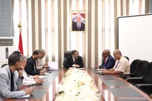 وزير العدل يبحث مع ممثل مفوضية حقوق الإنسان تعزيز التعاون المشترك