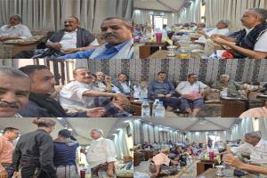 المئات من المسؤولين والشخصيات السياسية والقيادات العسكرية والأمنية يزورون محافظ لحج اللواء تركي للاطمئنان على صحته