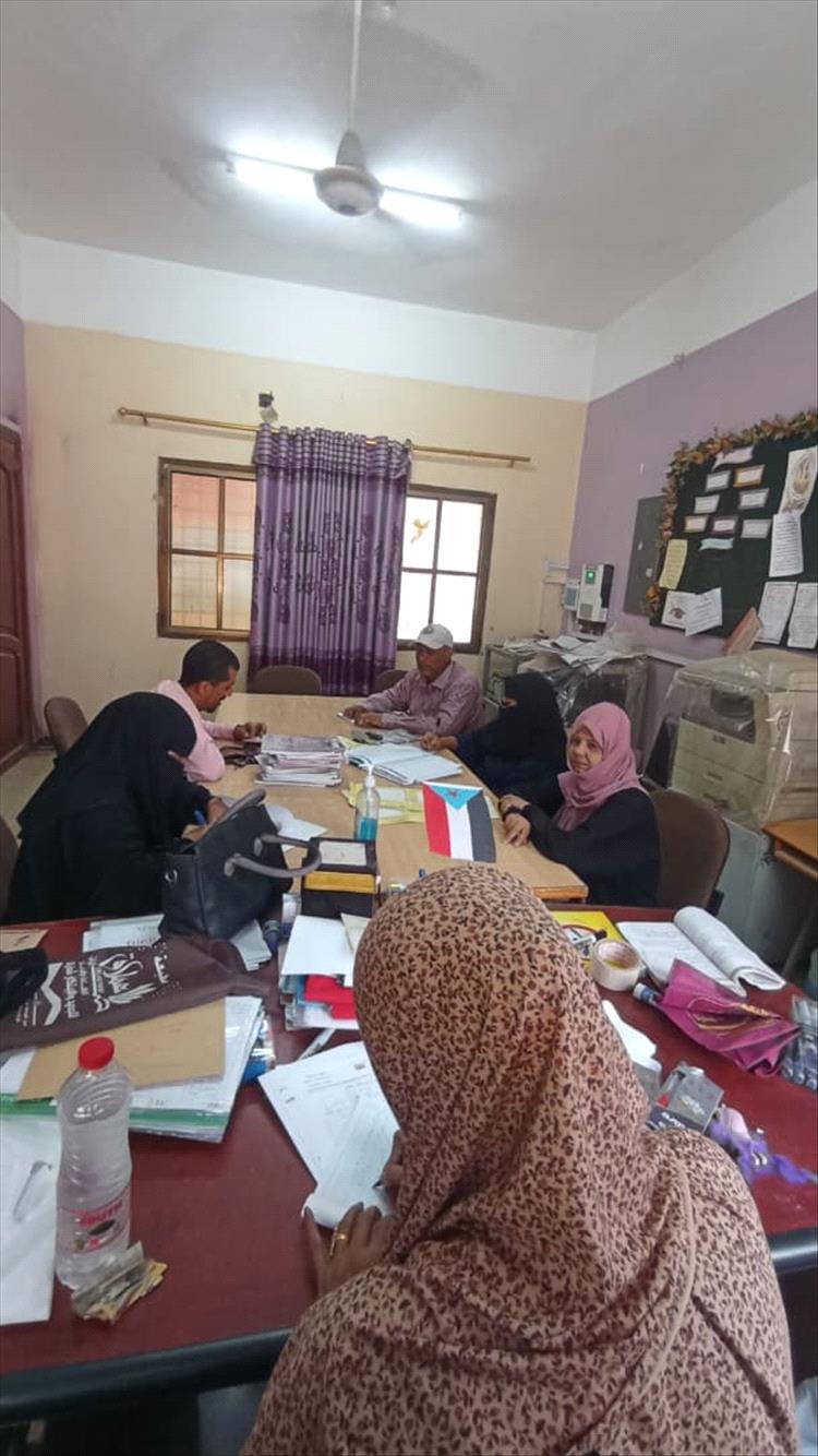 تدشين العام الدراسي الجديد في مدرسة خولة بنت الأزور بحضور قيادات تربوية وإدارية