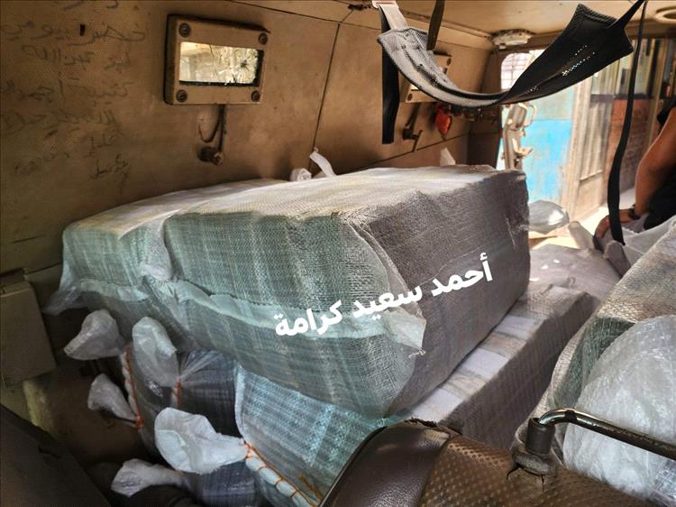 الصحفي أحمد سعيد كرامة: مليارات الريالات تتدفق إلى خزينة البنك المركزي بعدن من الموانئ والضرائب