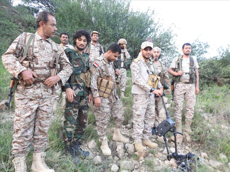 إسقاط طائرة مسيرة بجبهة رازح