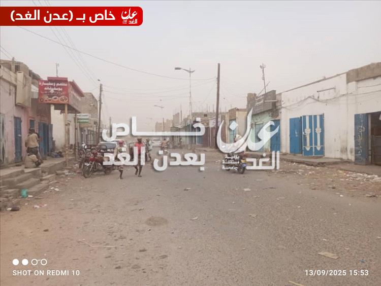 موجة غبار تجتاح مديرية أحور