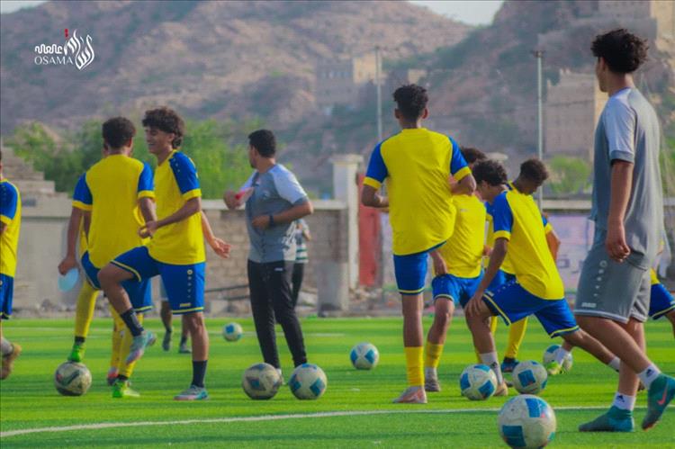 منتخب الناشئين يواصل تحضيراته في أبين قبل السفر إلى الدوحة للمشاركة في كأس الخليج