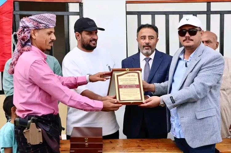 برعاية المحرّمي ودعم إماراتي.. افتتاح مدرسة الطارفة في رُصُد بعد توسعة وتأهيل شامل