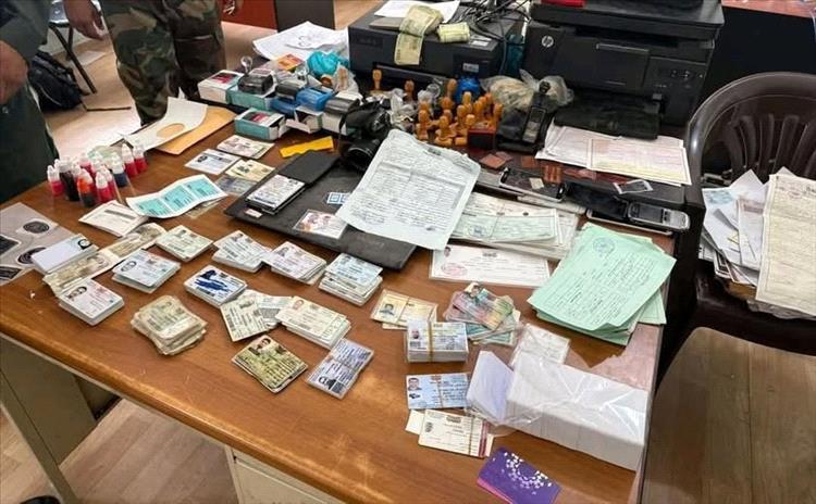 الأجهزة الأمنية في تعز تطيح بمعمل لتزوير الوثائق الرسمية