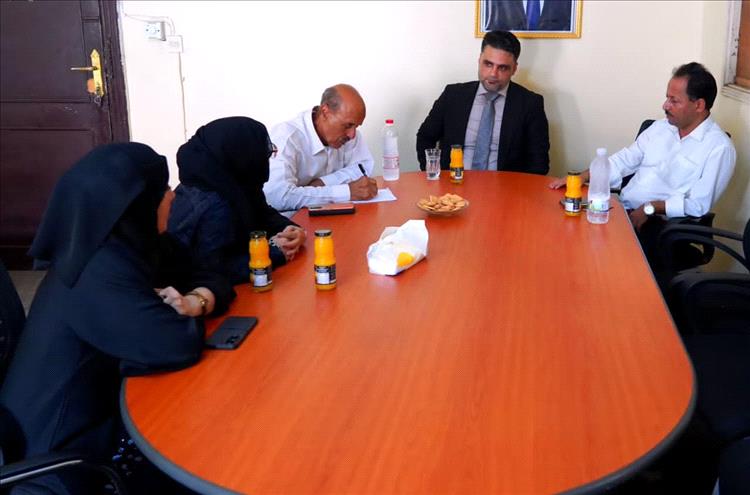 نائب الوزير العاقل يطّلع على أنشطة مكتبي السياحة والثقافة بالعاصمة عدن