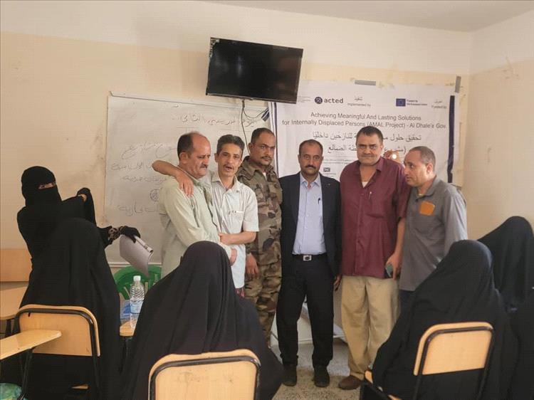 مدير عام قعطبة الشاعري يدشن دورة المشاريع الصغيرة للنازحين بدعم من منظمة أكتد