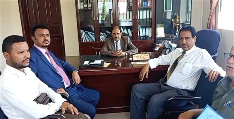 محافظ الضالع يلتقي فريق الرقابة والتوجيه الرئاسي لمناقشة مجمل الأوضاع بالمحافظة