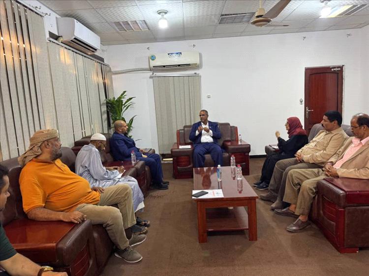 الوزير الزعوري يبحث مع بيت الزكاة الكويتي حملة إغاثة المتضررين من السيول