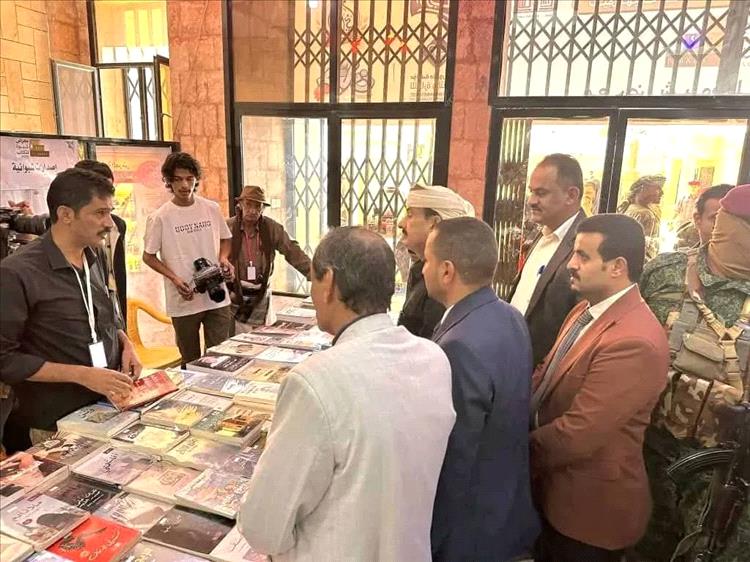 دار عناوين بوكس " تشارك بفاعلية في معرض شبوة للكتاب : خطوة نحو تنوير الأجيال بالعلم والمعرفة