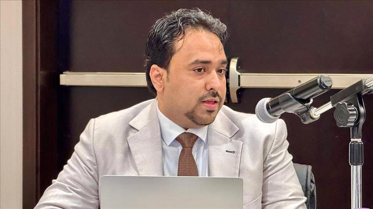فارس النجار: المضاربون يحتجزون أكثر من 3 تريليونات ريال يمني