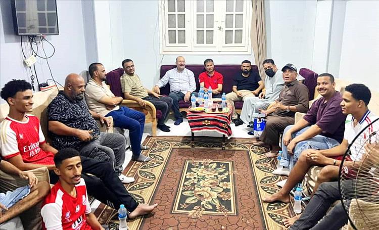 أمين عام محلي حضرموت يطمئن على صحة عدد من الرياضيين بالقاهرة ويشيد بمشاركات أندية المحافظة على المستوى العربي