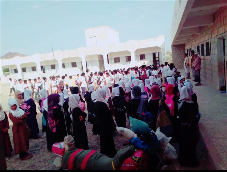مدير التربية والتعليم بمديرية الوضيع يزور مدرسة امعبد ناصر ومجمع بلقيس للبنات
