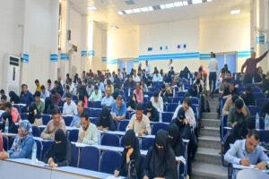 امتحانات القبول للبورد العربي واليمني والماجستير المهني بعدن بمشاركة 310 طبيب وطبيبة