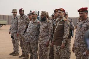 رئيس هيئة الاركان العامة يتفقد الفرقة الثانية من درع الوطن ..