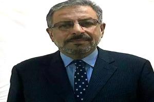 عميد كلية الإعلام بجامعة عدن يعزي في وفاة وكيل وزارة الزراعة والري والثروة السمكية